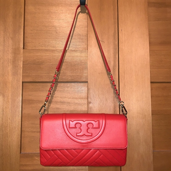 Tory Burch Handbags - NWOT - Tory Burch Alexa Handbag